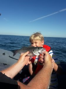 Session de Pêche en Bateau Famille 1 Enfant 1 Adulte avec Quiberon Fishing
